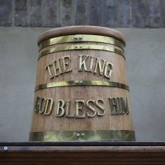 Small barrell with the words 'The King God Bless Him' in brass 