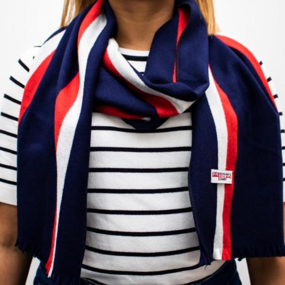 Executive scarf