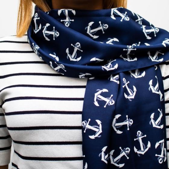 Anchor scarf