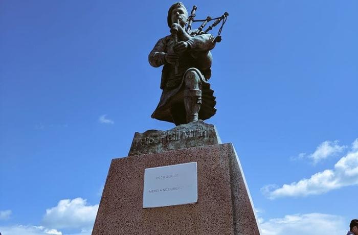 Piper Bill Millin Statue Sword Beach