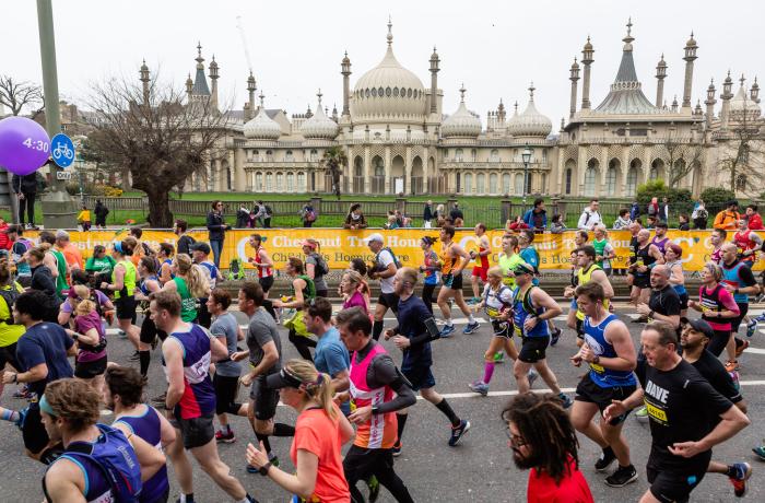 People running, Brighton