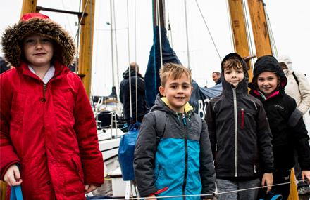 Children aboard the Boleh